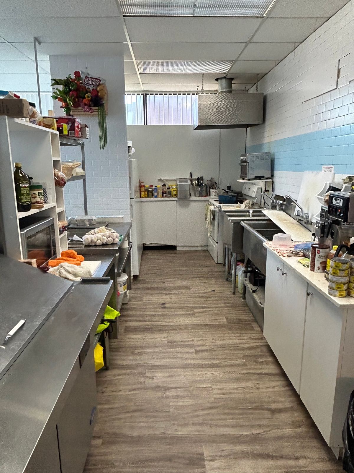 Whole Kitchen
