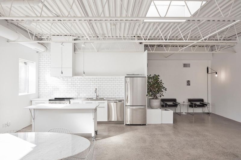 Content Creation Loft, Kitchen & Studio Space