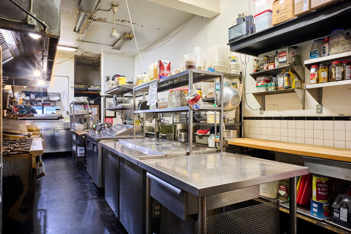 Entire restaurant kitchen