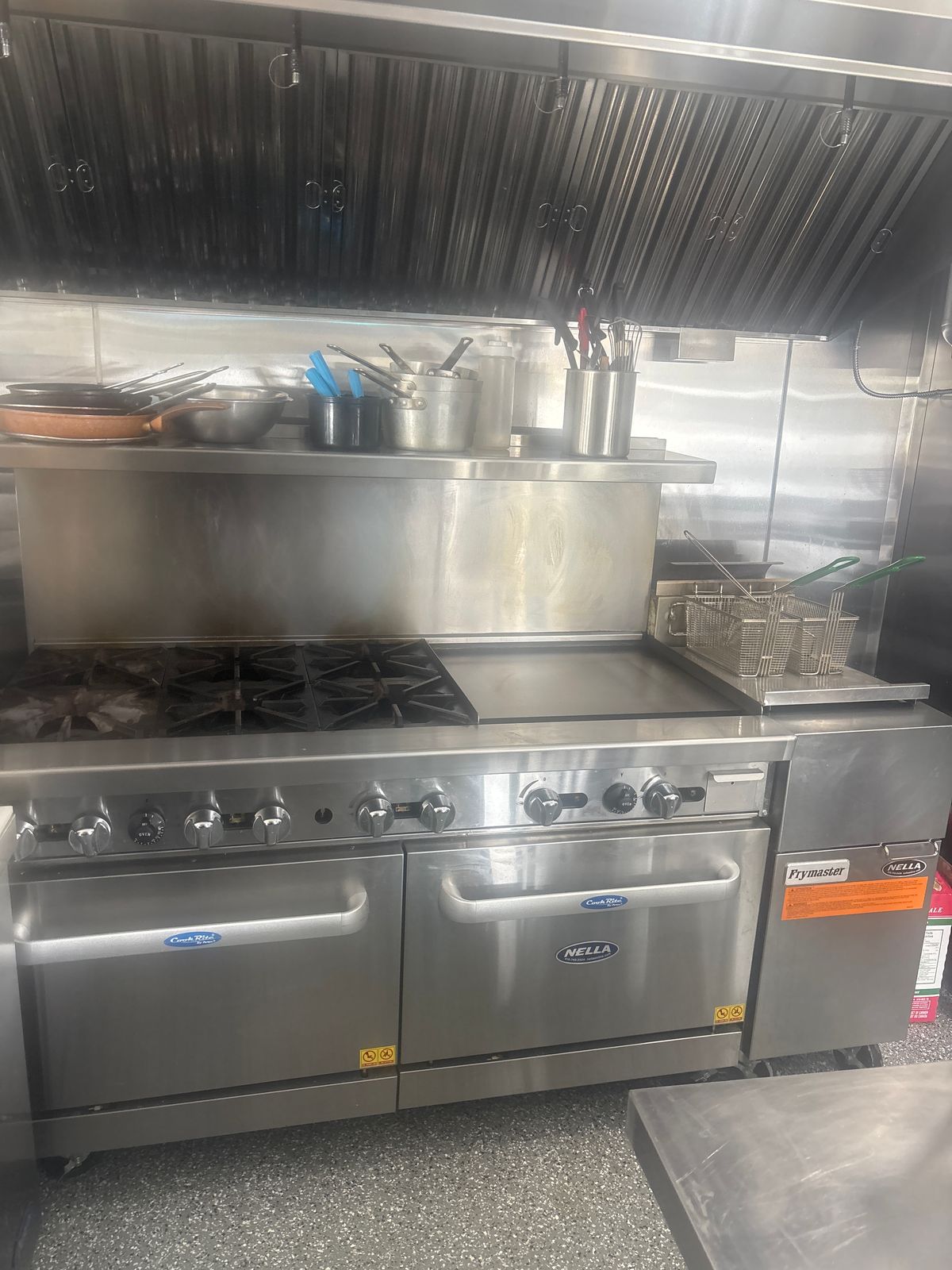 Brand New State of the Art Kitchen 